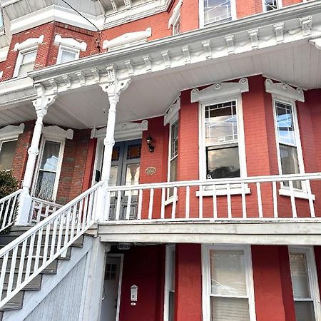 Classical Isbills Row House Close To Nyc Bayonne Zewnętrze zdjęcie