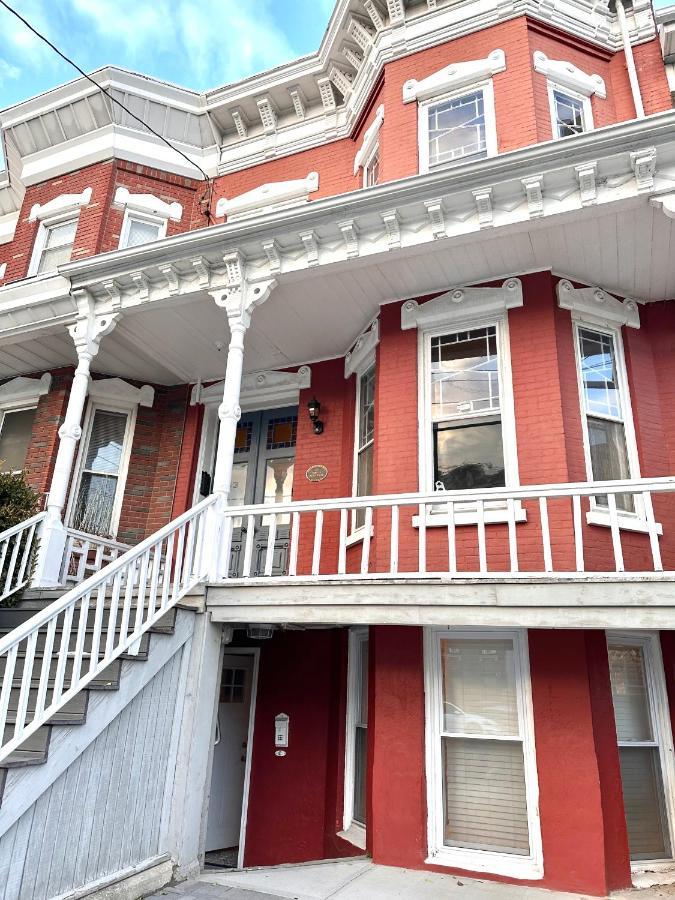 Classical Isbills Row House Close To Nyc Bayonne Zewnętrze zdjęcie