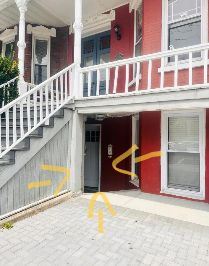 Classical Isbills Row House Close To Nyc Bayonne Zewnętrze zdjęcie